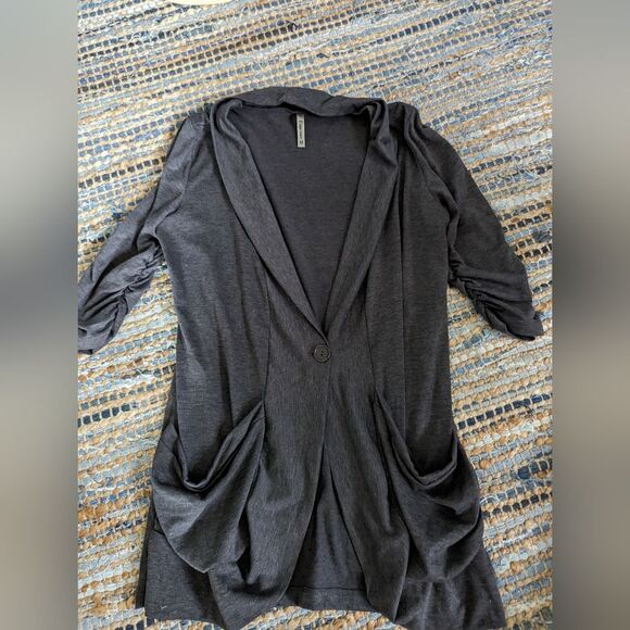 Cardigan M Ruched 3/4 Sleeve Vneck Front Gray Rayon Pockets 1 Button Casual - Picture 2 of 7
